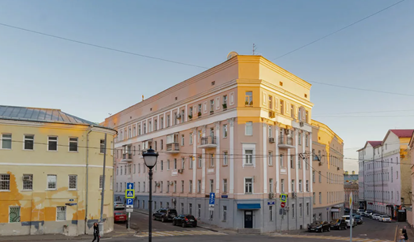 Хитровка. Дом-утюг. Фото: Станислав Семёнов.