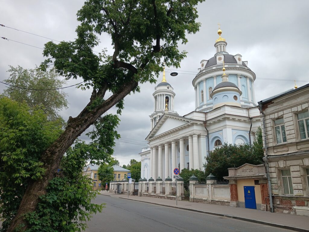 Храм Мартина Исповедника в Алексеевской слободе